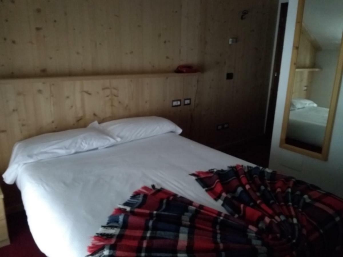 Derby Hotel 3*